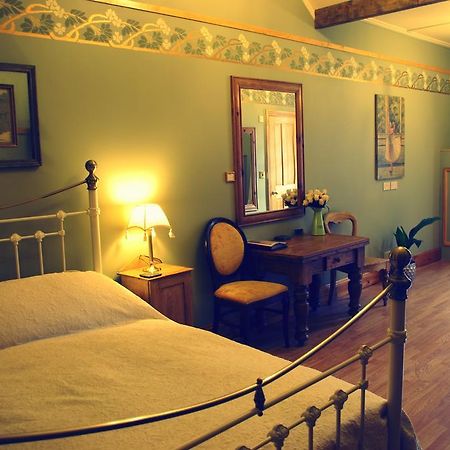 Crown House Suites Halifax Pokój zdjęcie