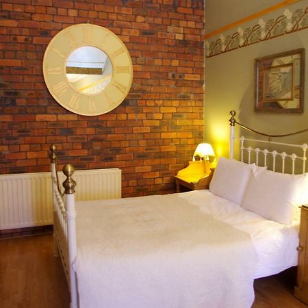 Crown House Suites Halifax Zewnętrze zdjęcie